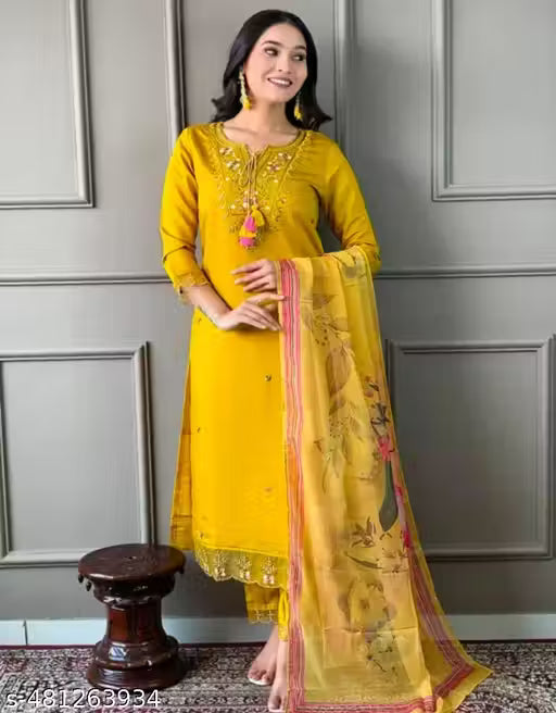Chitrarekha Pretty Women Kurta Sets